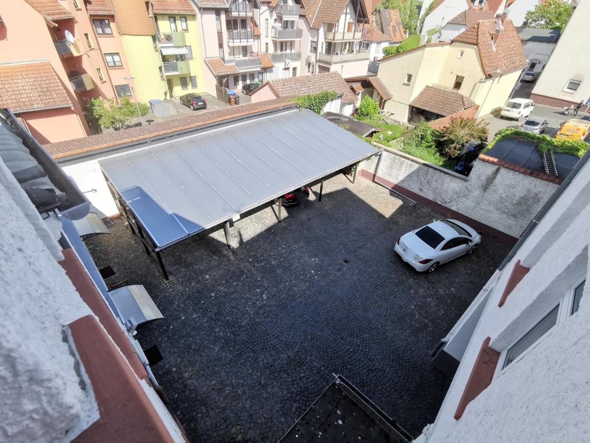 Hattersheim am Main Hotel-Pension Zum Hirsch מראה חיצוני תמונה